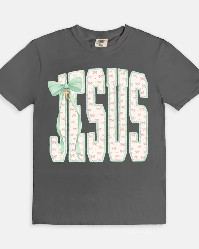 Jesus and Bows Tee - pepper